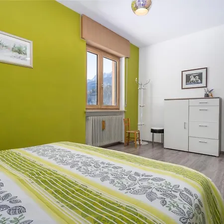 Hermione Apt With Mountain View & Parking In Fusine