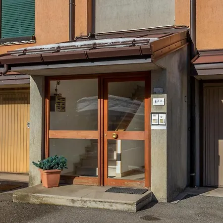 Hermione Apt With Mountain View & Parking In Fusine Apartamento Fusine in Valromana