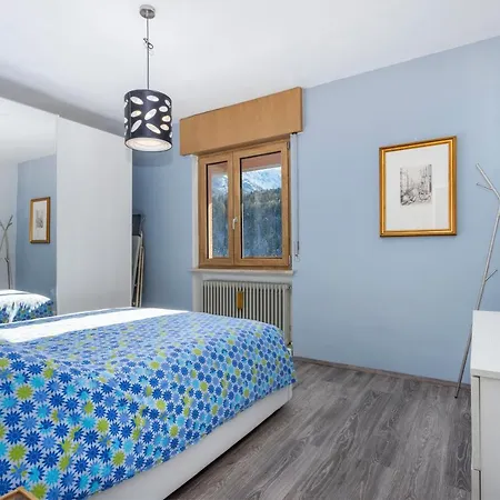 Hermione Apt With Mountain View & Parking In Fusine * Fusine in Valromana